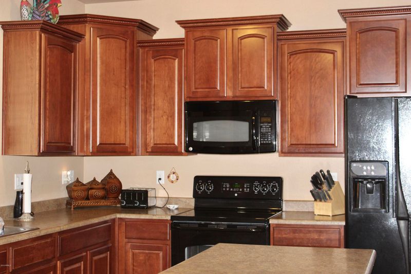 4365 E Morrow Dr, Phoenix, AZ 85050