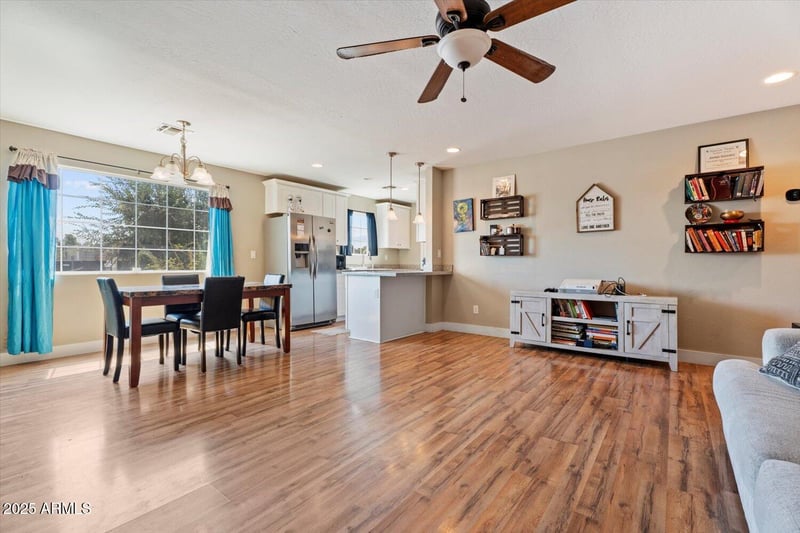 4366 37th Ave, Phoenix, AZ 85019