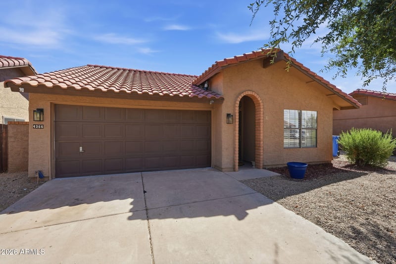 4366 E Sandia St, Phoenix, AZ 85044