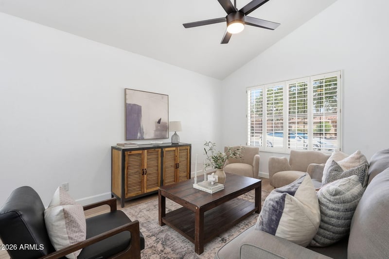 4366 E Sandia St, Phoenix, AZ 85044