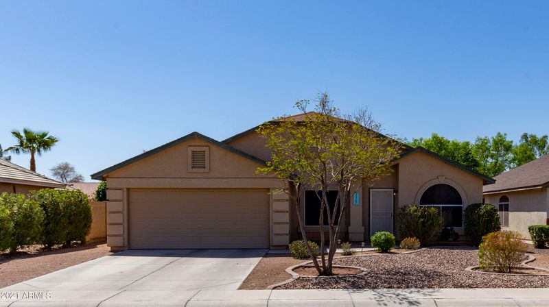 4367 E Meadow Land Dr, San Tan Valley, AZ 85140