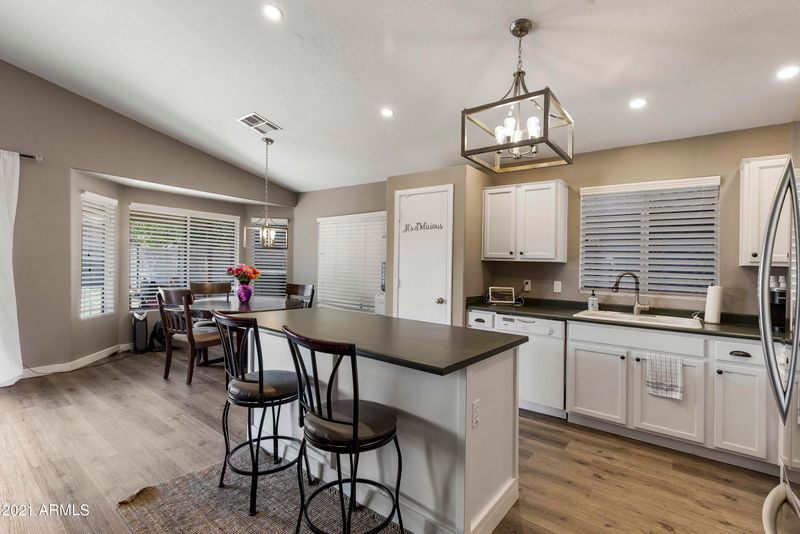 4367 E Meadow Land Dr, San Tan Valley, AZ 85140
