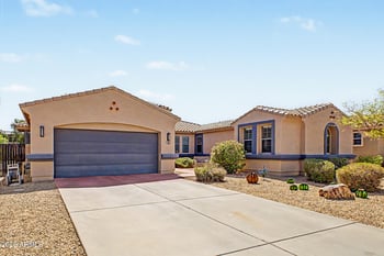 4367 N 152nd Dr, Goodyear, AZ 85395