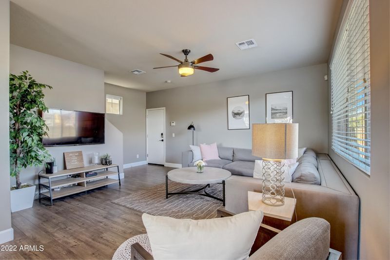 4368 E Rosemonte Dr, Phoenix, AZ 85050