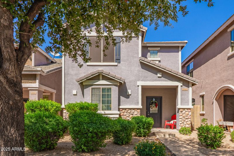 4368 E Sack Dr, Phoenix, AZ 85050