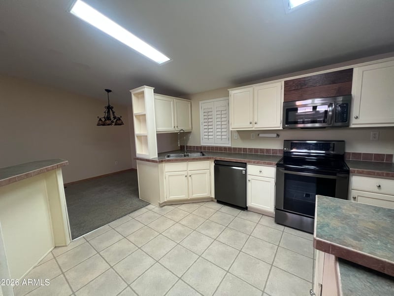 437 E Germann Rd #123, San Tan Valley, AZ 85140