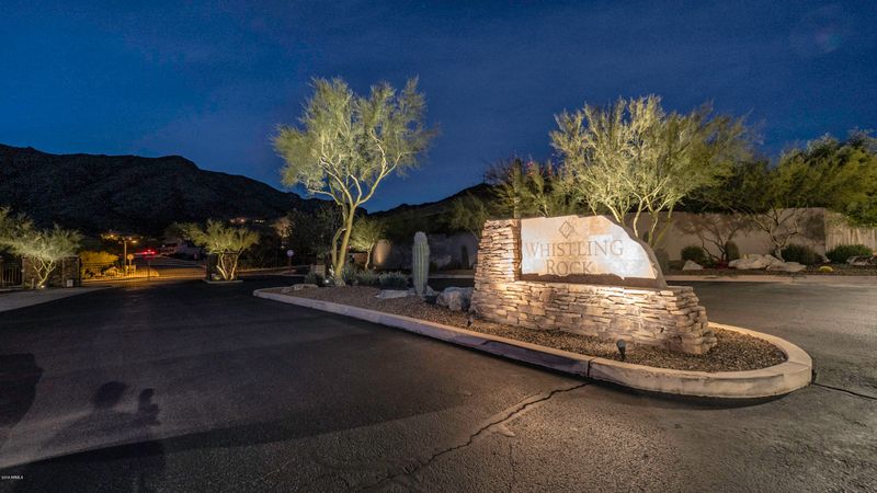 437 E Mountain Sage Dr, Phoenix, AZ 85048