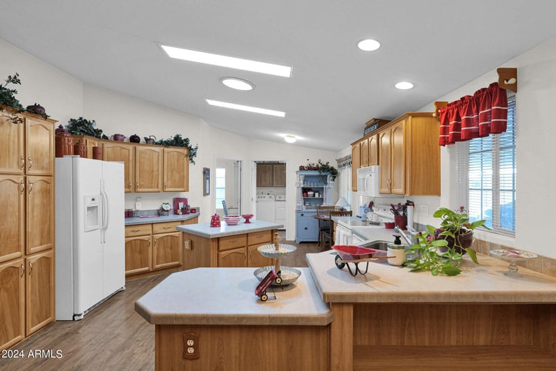 437 Germann Rd #146, San Tan Valley, AZ 85140