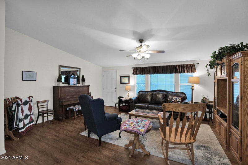 437 Germann Rd #146, San Tan Valley, AZ 85140