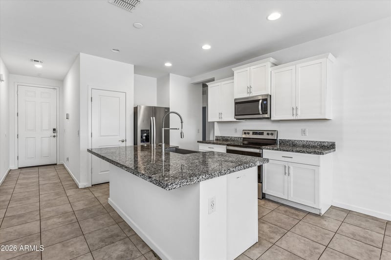 4372 W Allen St, Laveen, AZ 85339