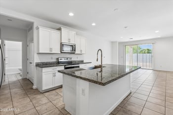 4372 W Allen St, Laveen, AZ 85339