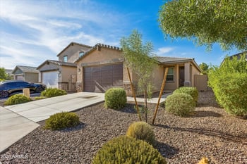 4372 W Allen St, Laveen, AZ 85339