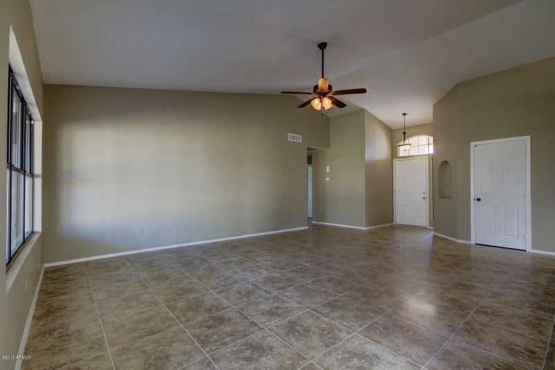 4372 W Behrend Dr, Glendale, AZ 85308