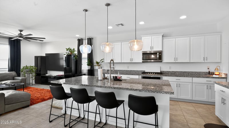 4373 Gallop Trl, San Tan Valley, AZ 85140