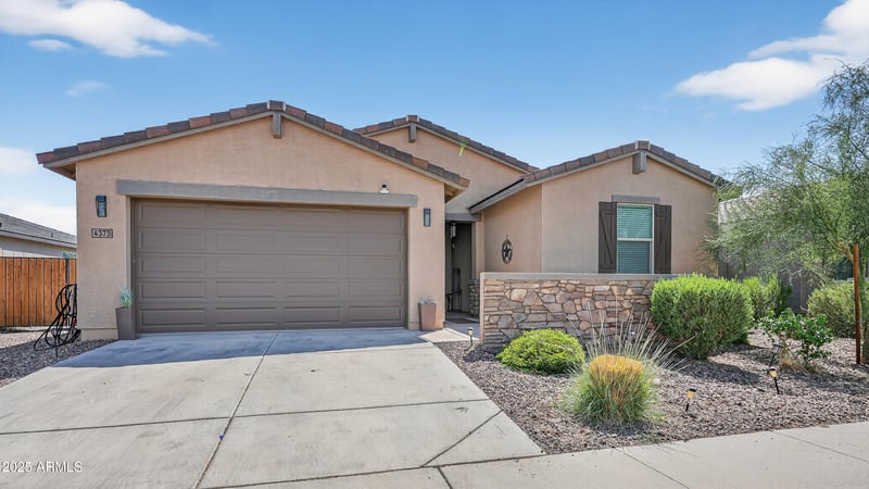4373 Gallop Trl, San Tan Valley, AZ 85140