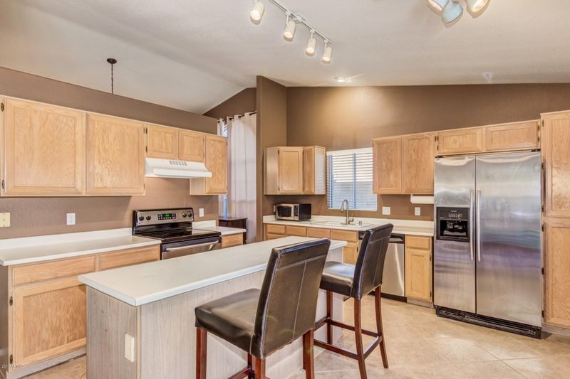 4377 E Muriel Dr, Phoenix, AZ 85032