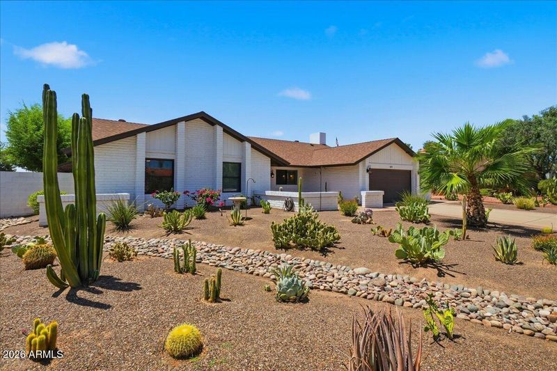 4379 E Ludlow Dr, Phoenix, AZ 85032