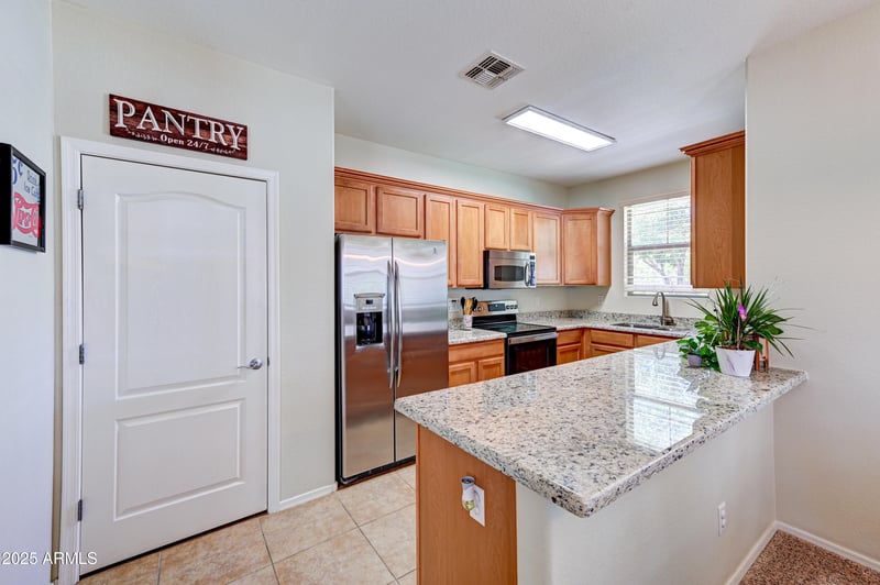 4379 Rosemonte Dr, Phoenix, AZ 85050