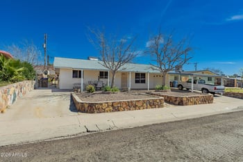 438 Hartford Rd, Kearny, AZ 85137