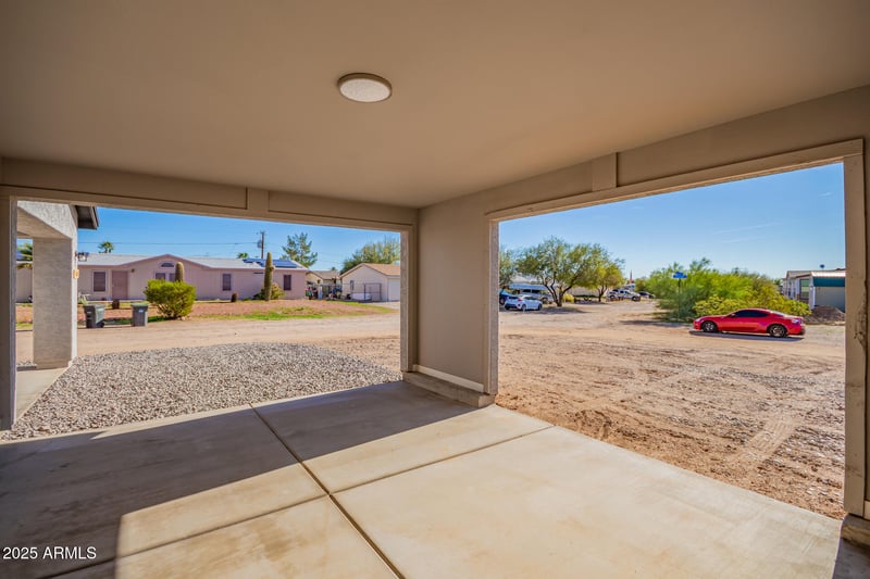 438 Liesen Dr, Morristown, AZ 85342