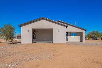 438 Liesen Dr, Morristown, AZ 85342