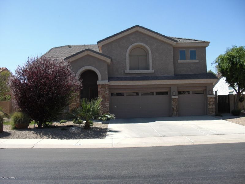 438 N Swallow Ln, Gilbert, AZ 85234