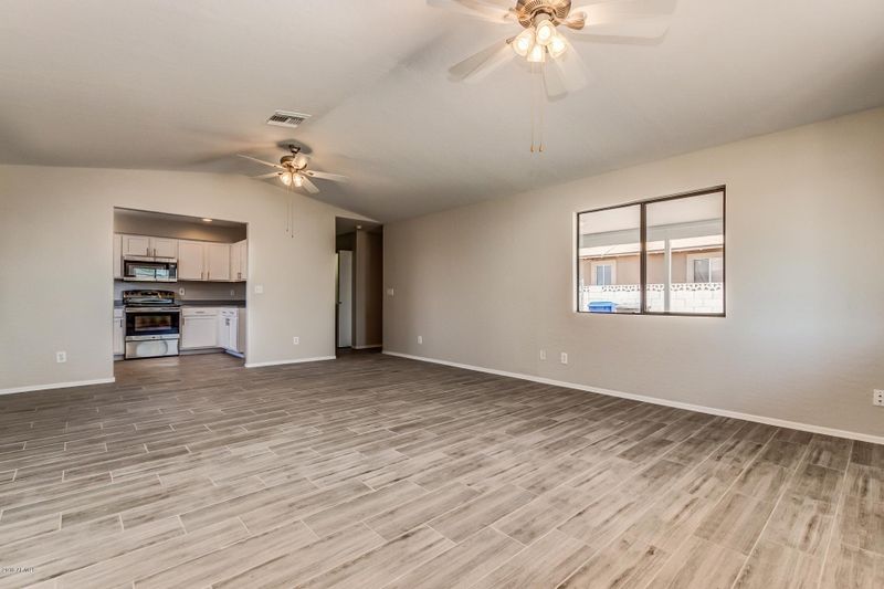 438 S Macdonald --, Mesa, AZ 85210