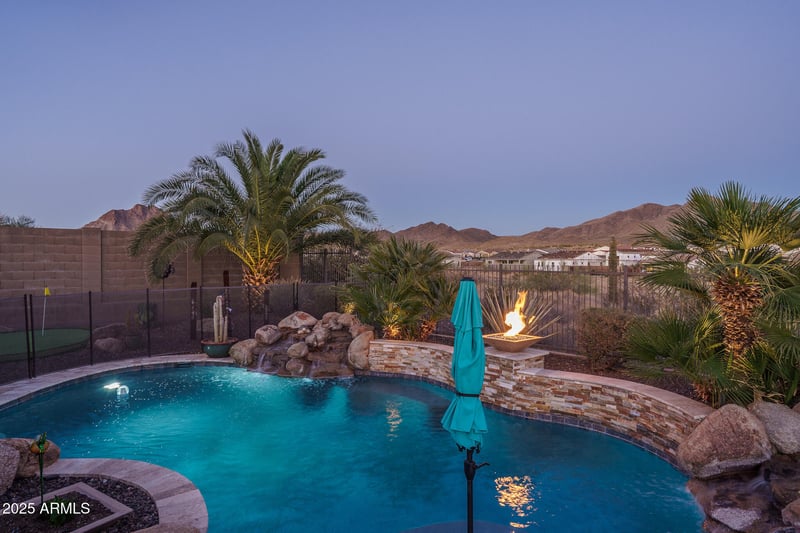43805 Ericson Ln, New River, AZ 85087