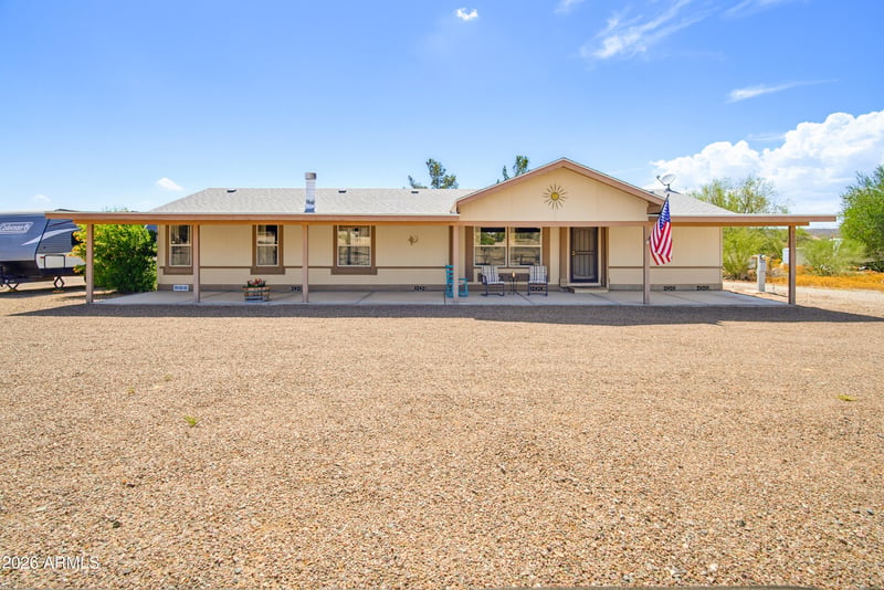 43807 2nd Ave, New River, AZ 85087