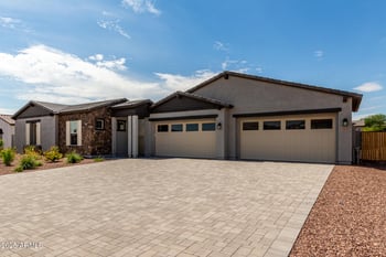 43808 Acadia Way, New River, AZ 85087
