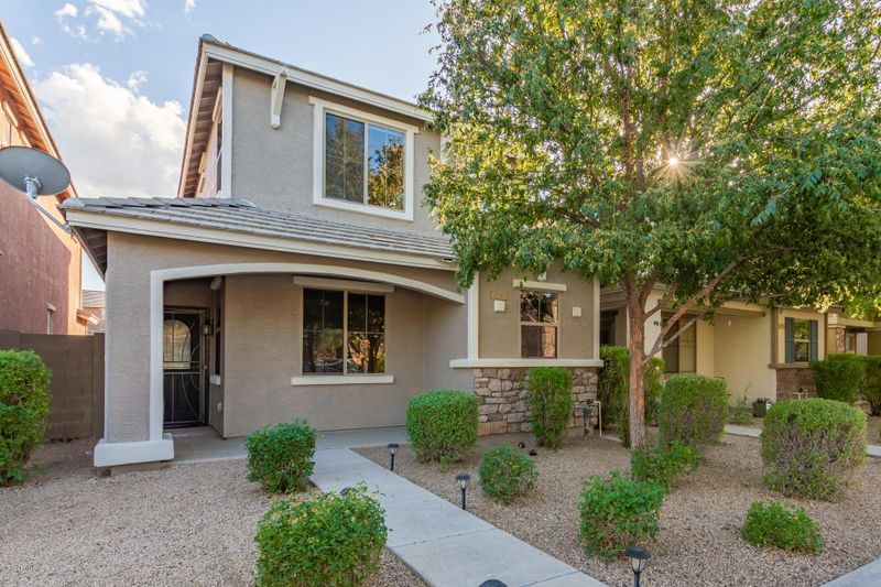 4381 E Rosemonte Dr, Phoenix, AZ 85050