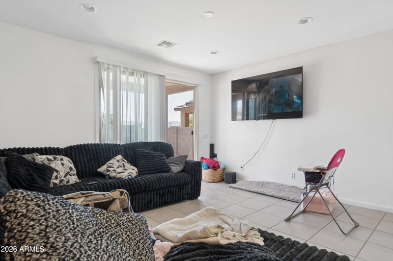 4381 W Samantha Way, Laveen, AZ 85339