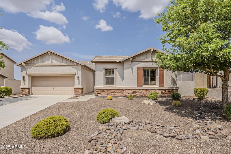 43814 Ericson Ln, New River, AZ 85087