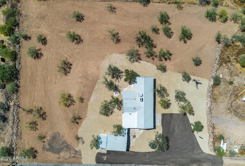 43839 N 12th St, New River, AZ 85087
