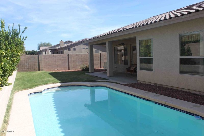 4384 E Lariat Ln, Phoenix, AZ 85050