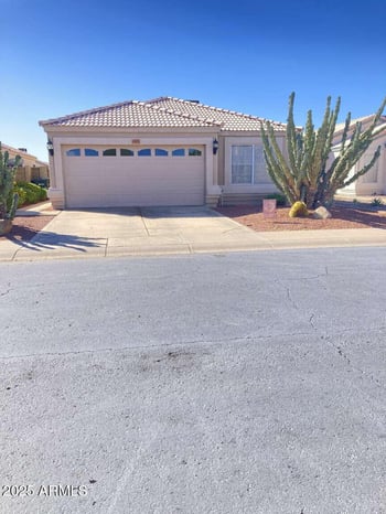 4385 Campo Bello Dr, Phoenix, AZ 85032