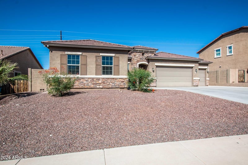 43856 N Hudson Trl, New River, AZ 85087