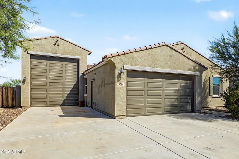 4386 W Suncup Dr, San Tan Valley, AZ 85144
