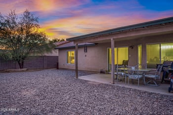 4387 Meadow West Ln, San Tan Valley, AZ 85140
