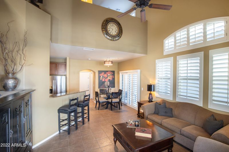 4387 E Morrow Dr, Phoenix, AZ 85050