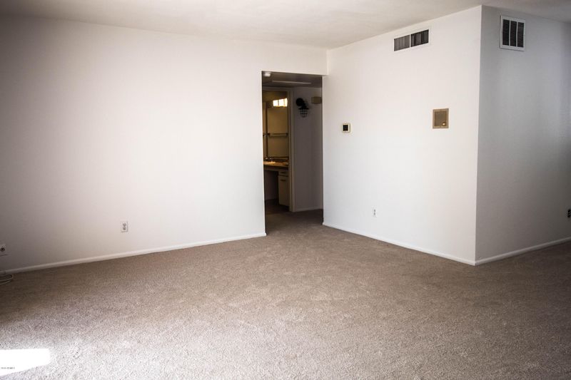 4388 N 36th St, Phoenix, AZ 85018