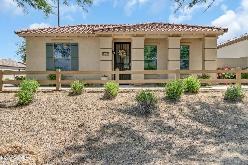 4389 E Woodside Way, Gilbert, AZ 85297