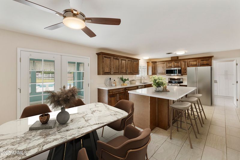 439 S 30th St, Mesa, AZ 85204