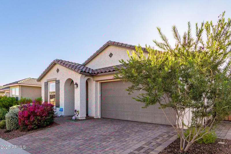 4390 202nd Ln, Litchfield Park, AZ 85340