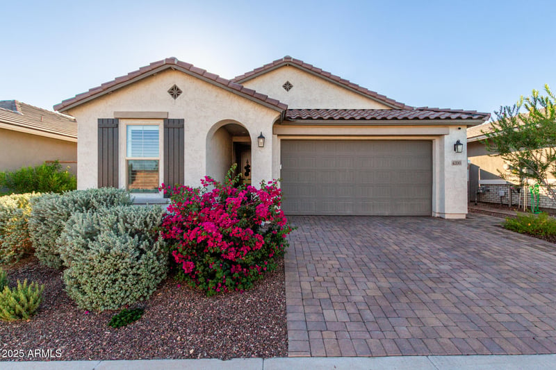 4390 202nd Ln, Litchfield Park, AZ 85340