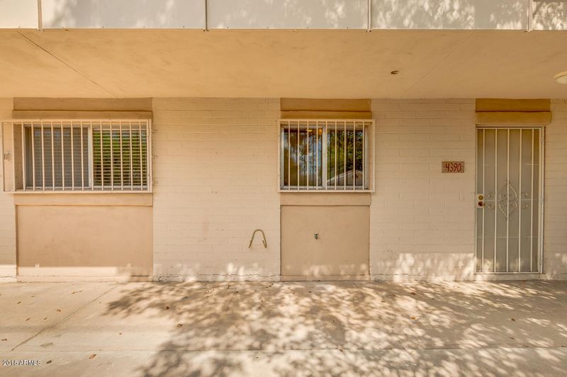 4390 N 36th St, Phoenix, AZ 85018