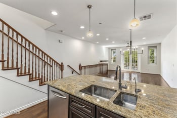 4391 24th Pl, Phoenix, AZ 85016