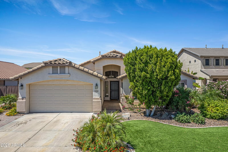 4394 Runaway Bay Dr, Chandler, AZ 85249