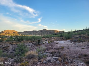 43xxx 12th St #-, New River, AZ 85087