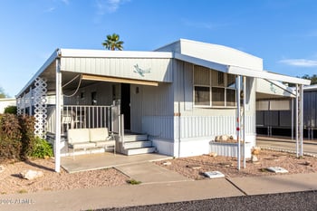 44 Hawes Rd #B26, Mesa, AZ 85208